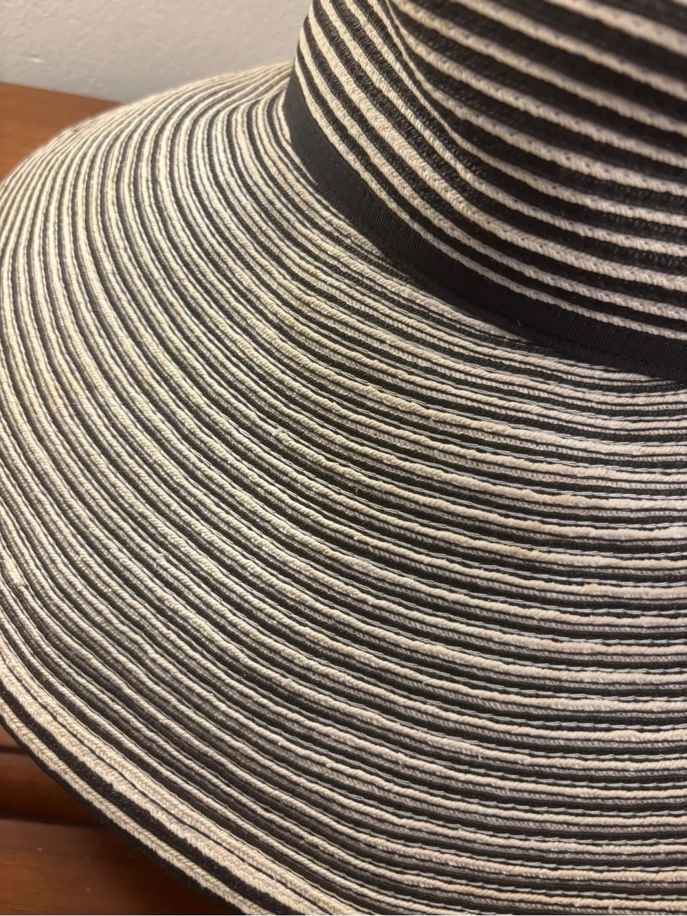 Eric Javits Black White Striped Wide Brim Squishee Sun Hat One Size Packable - Picture 8 of 16